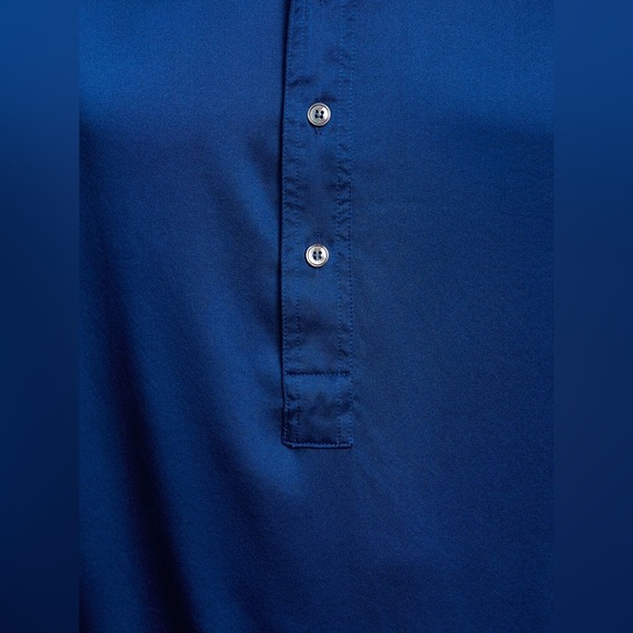 TOM FORD
Henley Long-Sleeve Silk pajama shirt NWOT - Picture 5 of 5